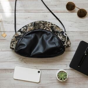 Vintage Colini Handbags 1980s Leather Shoulder Bag Black with Floral Trim